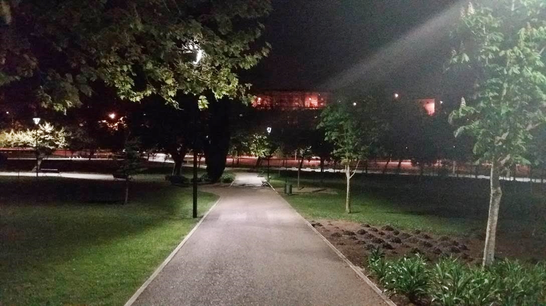 Melhor iluminação no Parque Felício Loureiro em Queluz - Sintra ... - Sintra Notícias