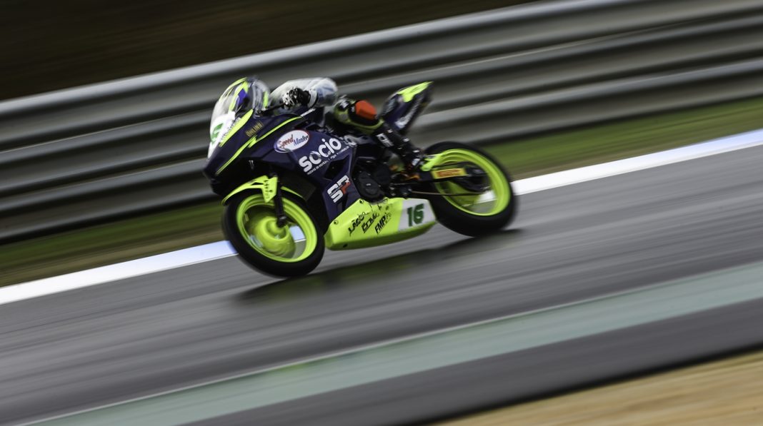 Jovem de Sintra é vice-campeão nacional em motociclismo ...