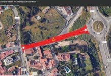 Corte de trânsito na Rua Álvaro Augusto Rodrigues Vilela em Albarraque