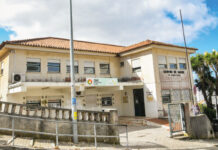 Início de obra de substituição de caixilharias no Centro de Saúde de Rio de Mouro