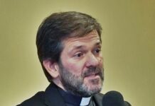 “O segredo está na misericórdia, no coração que se inclina para quem precisa”