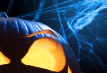 Celebrar Halloween com mega aula de hidroginástica gratuita