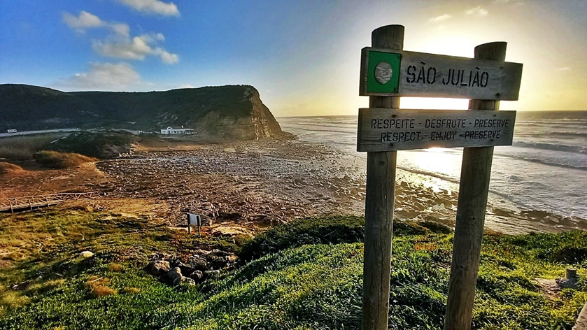 praia de são julião6